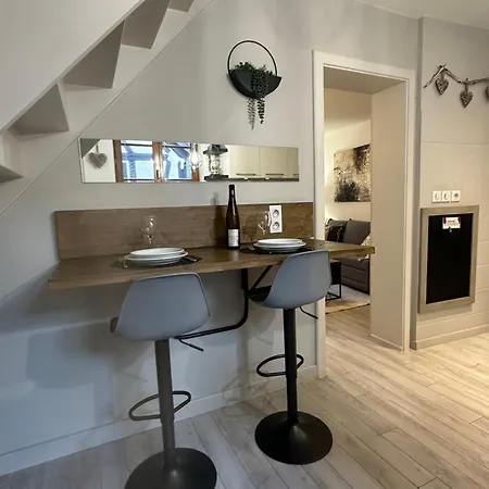 Jeannette Apartament *